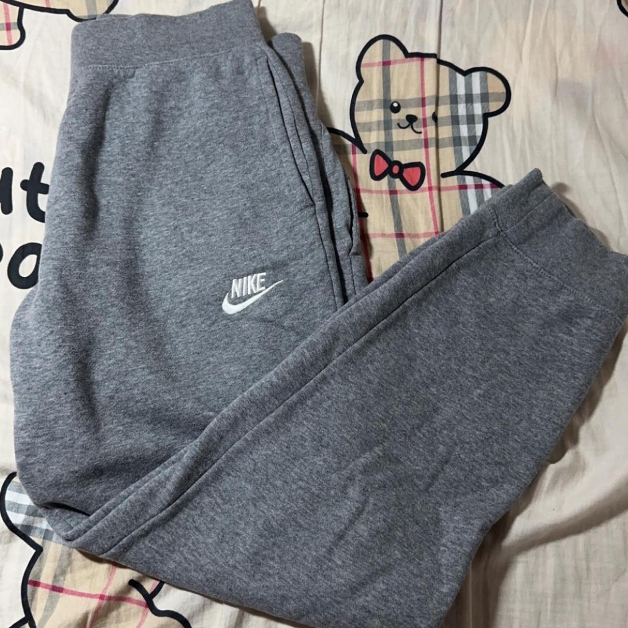 xs grey nike sweatpants