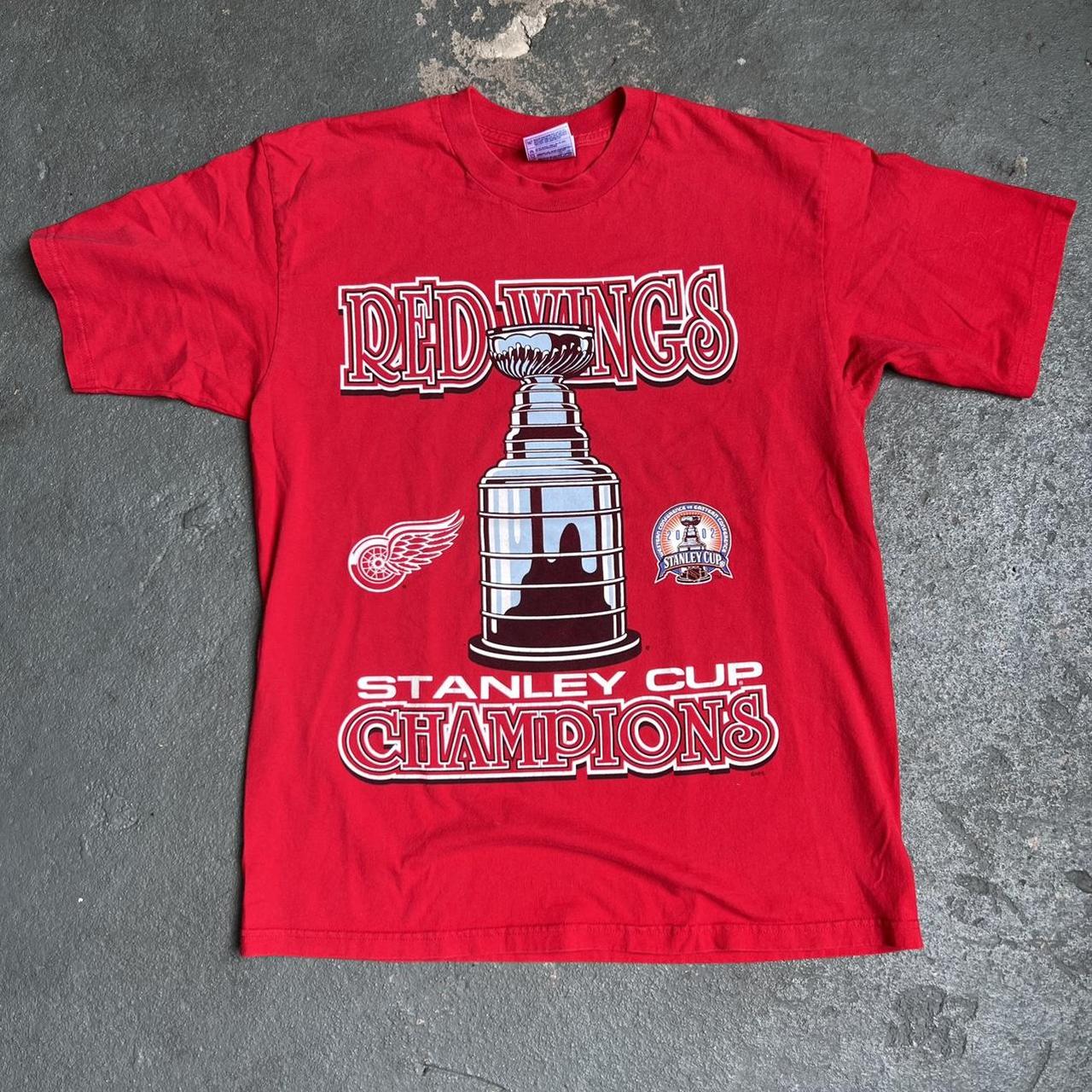 Vintage 2002 Stanley cup champions red wings shirt - Depop