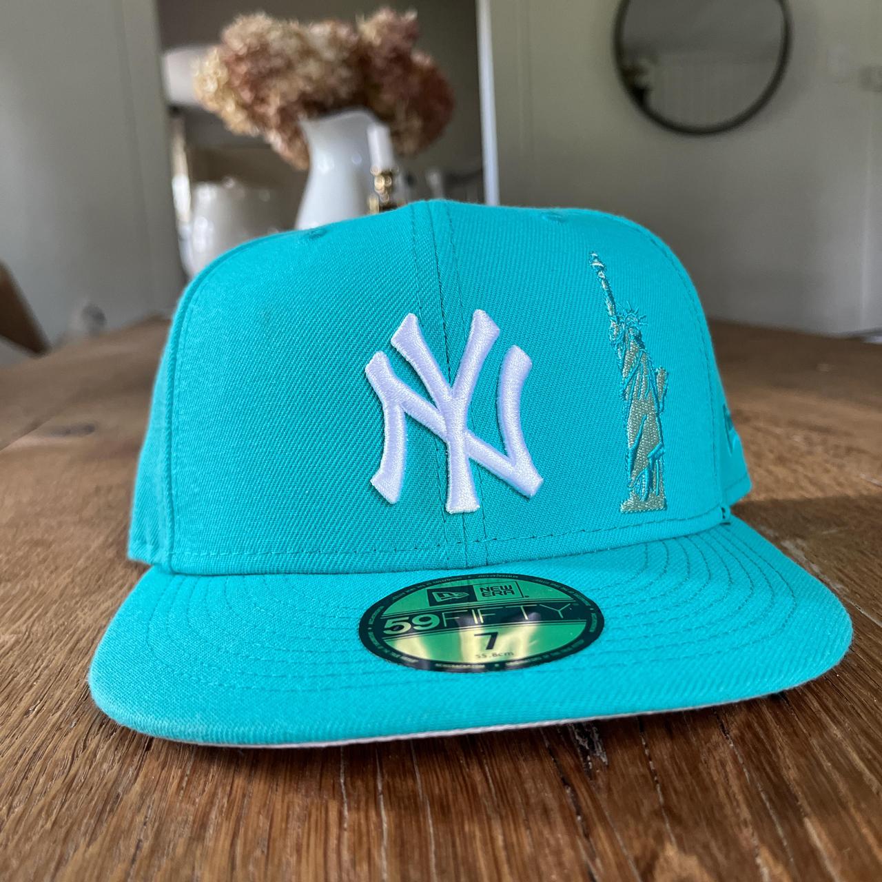 Hat heaven new era, New York Yankees, teal pink... - Depop