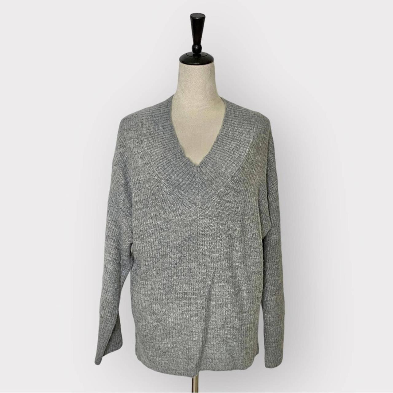 H&M Oversized V-Neck Sweater Grey Size XS Super... - Depop