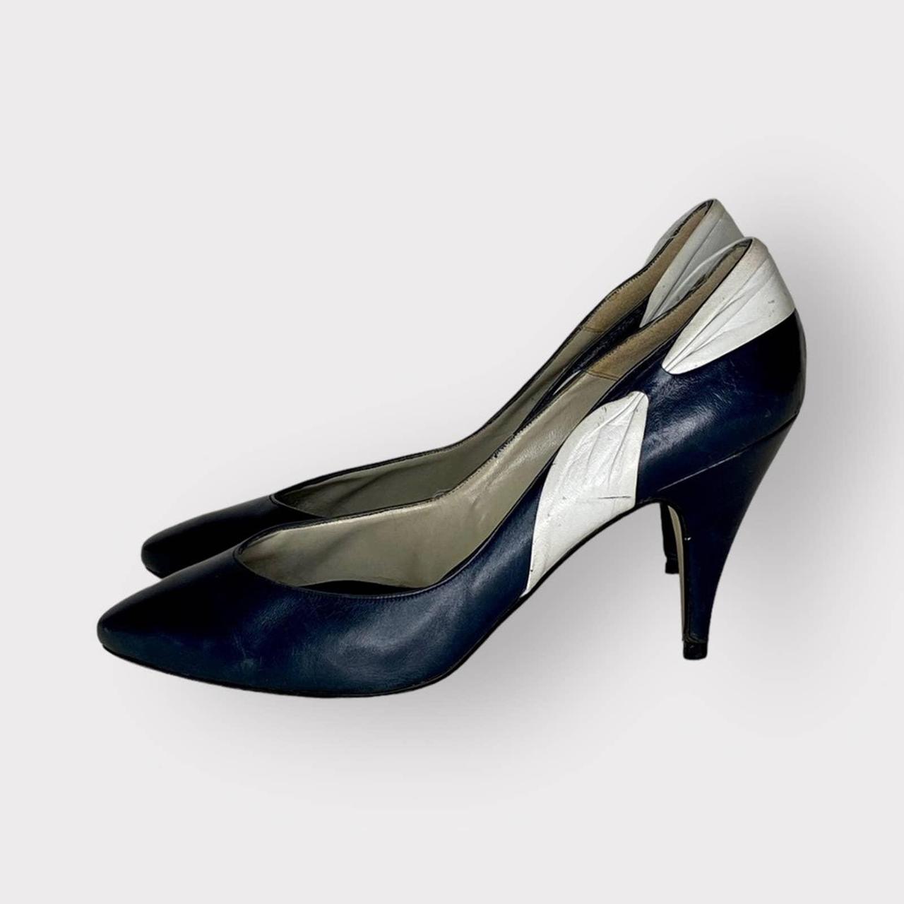 Roxy pumps hot sale