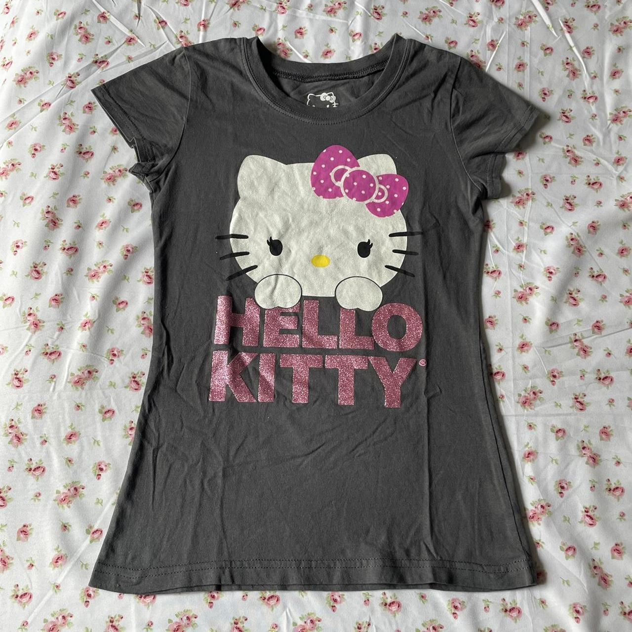 Hello Kitty Women's Pink and Grey T-shirt | Depop