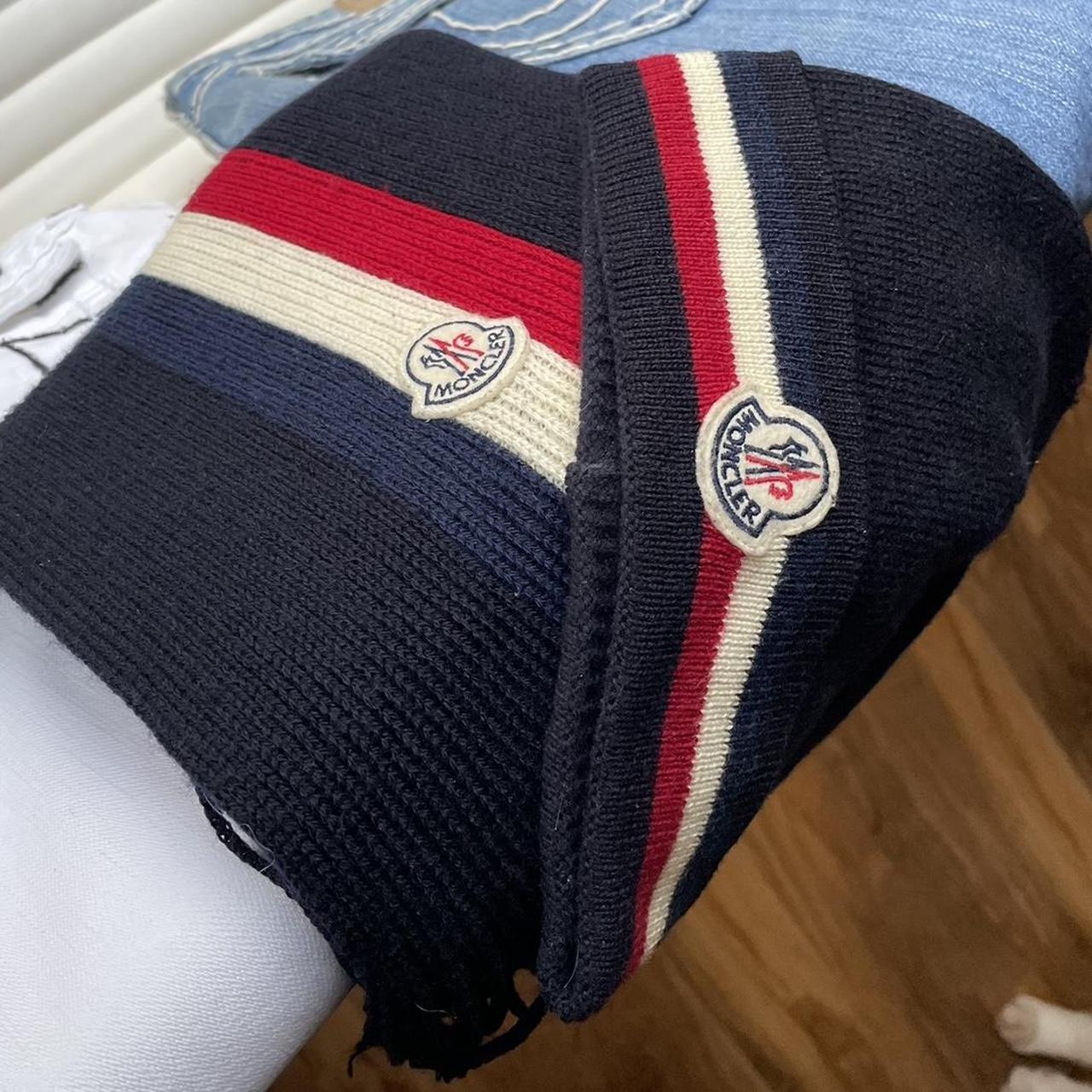 Men’s moncler beanie and scarf from 2015 so it’s had... Depop