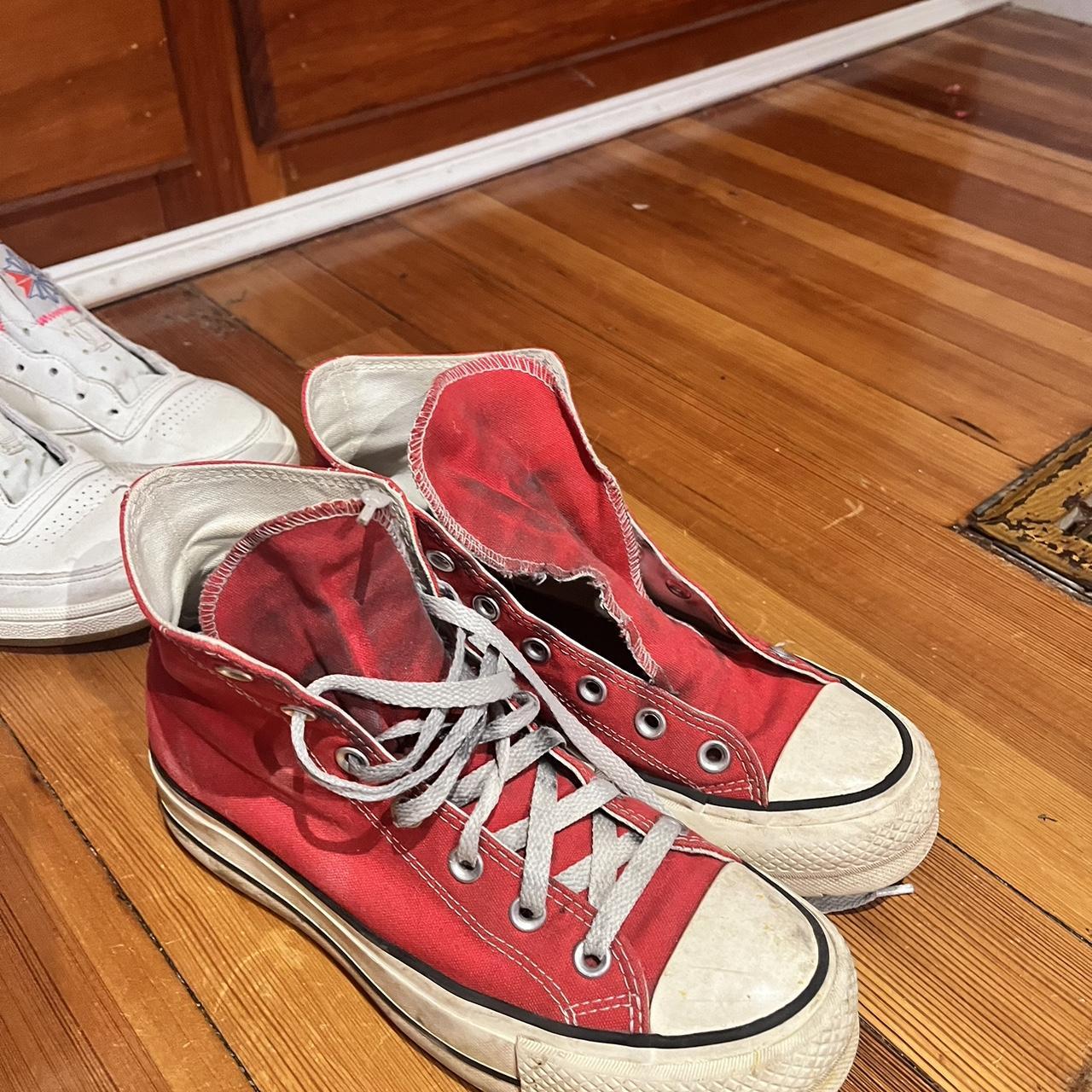 red platform converse