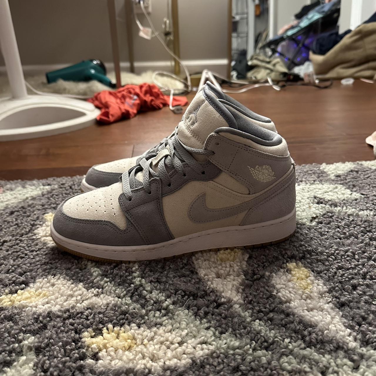 Jordan 1s size clearance 6.5