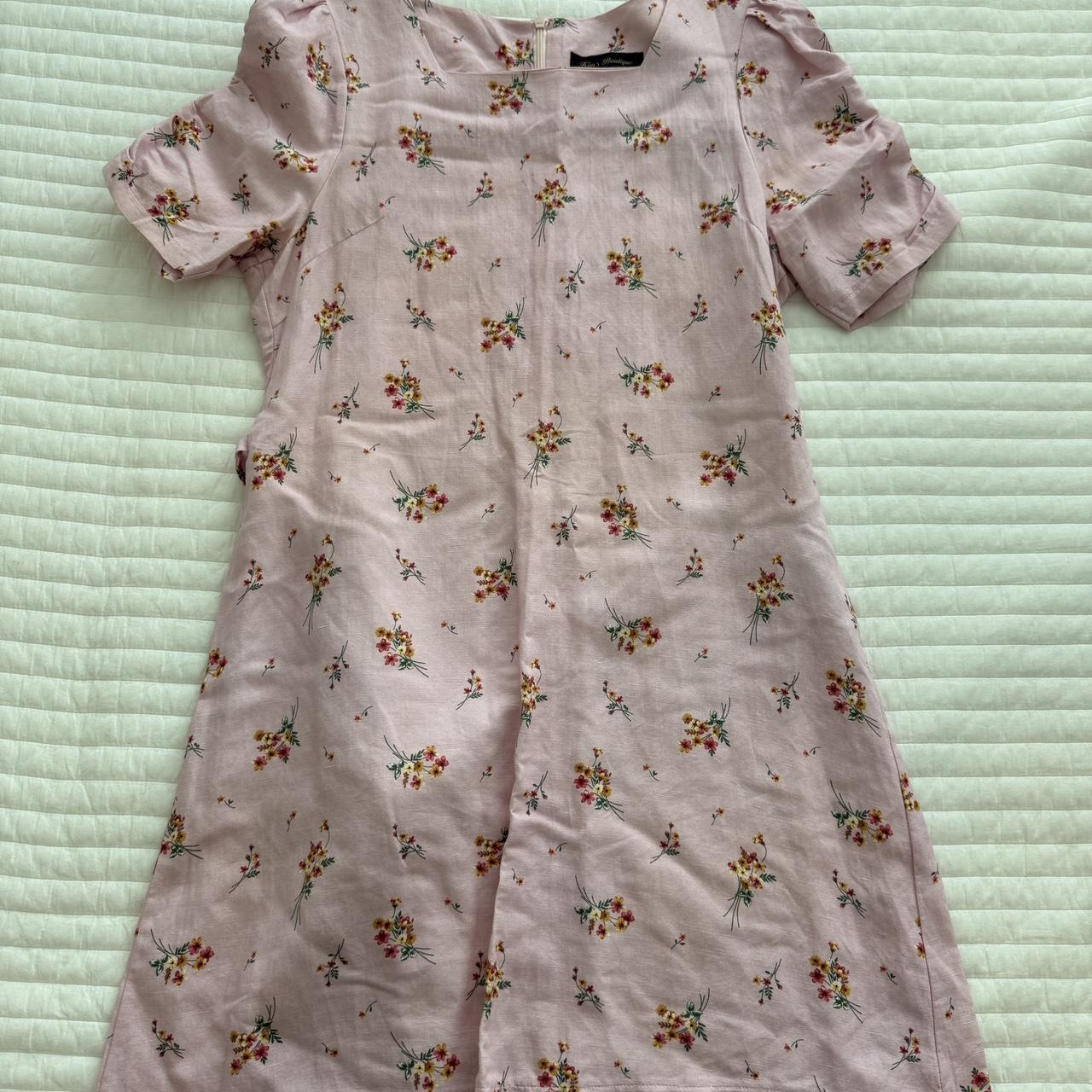 item listed by ahni0523
