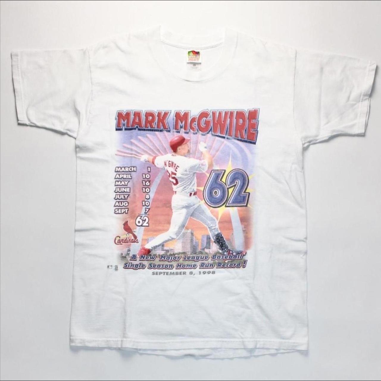 Vintage 1998 Mark McGwire “In Pursuit of 62” T-Shirt - Depop