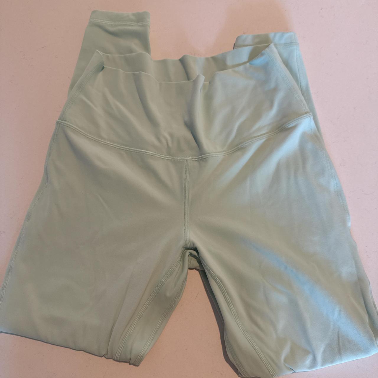 item listed by avaforrest07