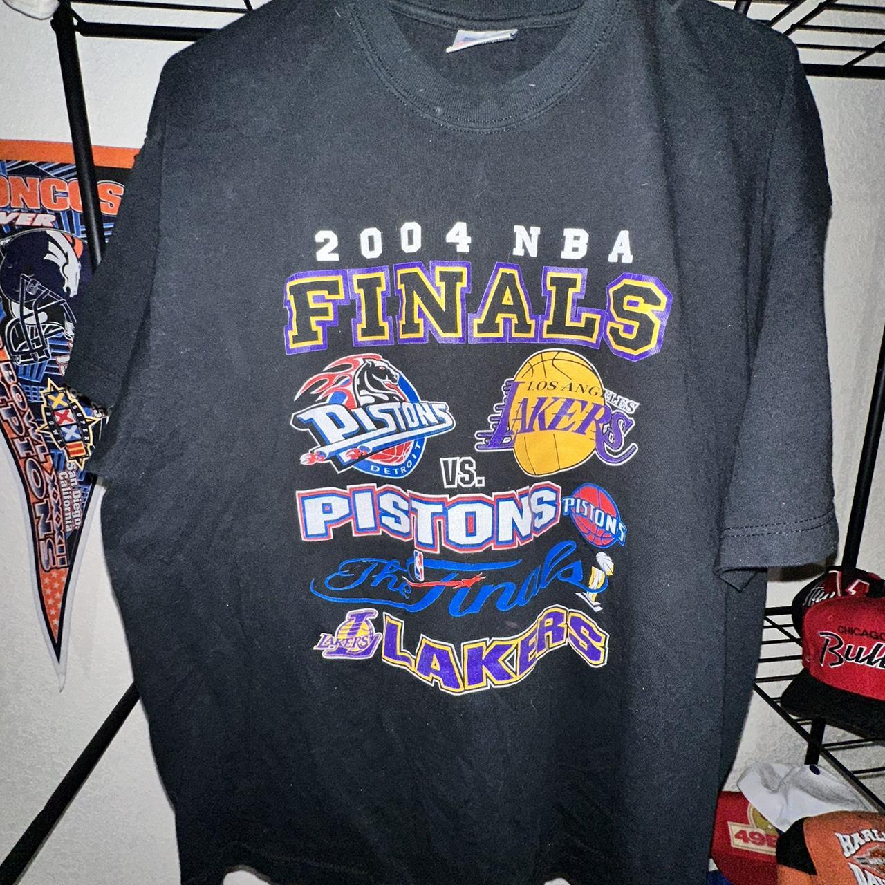 Vintage 2004 Lakers Vs Pistons Nba Finals Shirt...