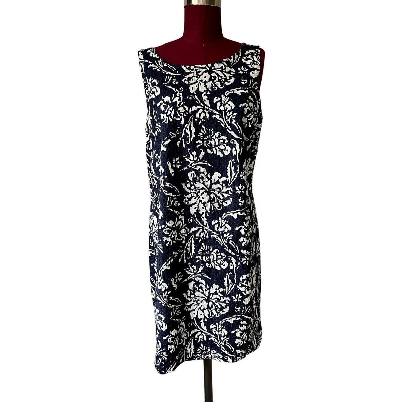 Crown and ivy navy cheap dress