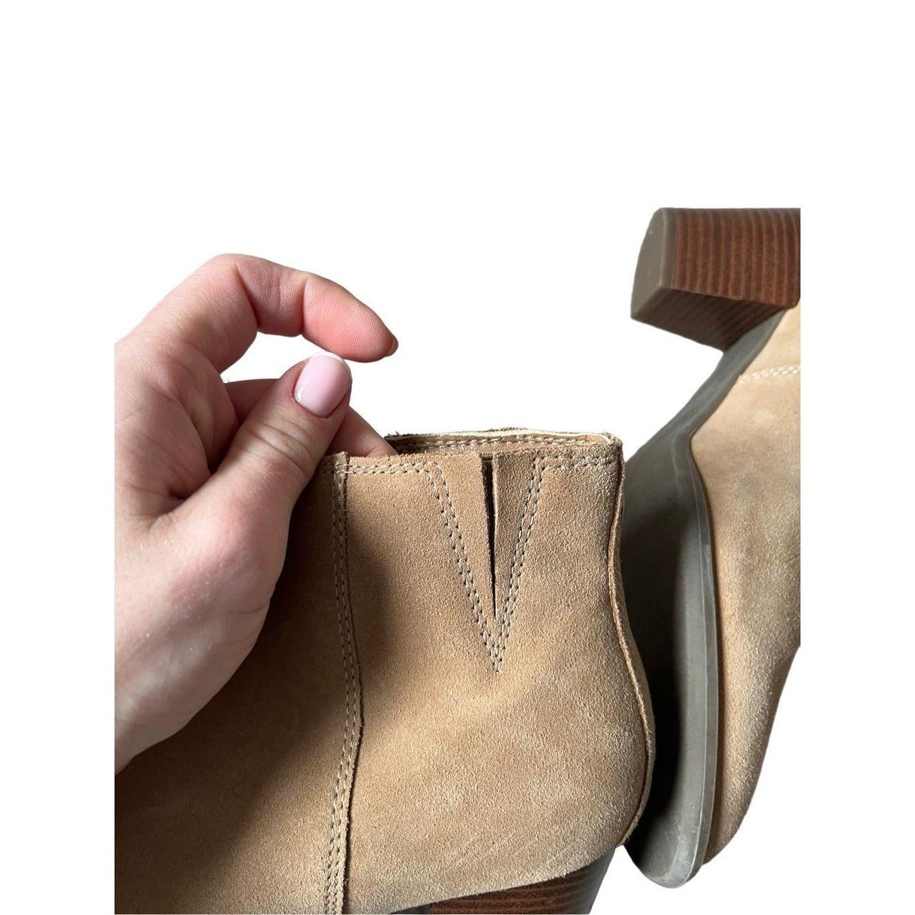 Vionic Madeline Bootie Tan size 9 Ankle Suede Depop