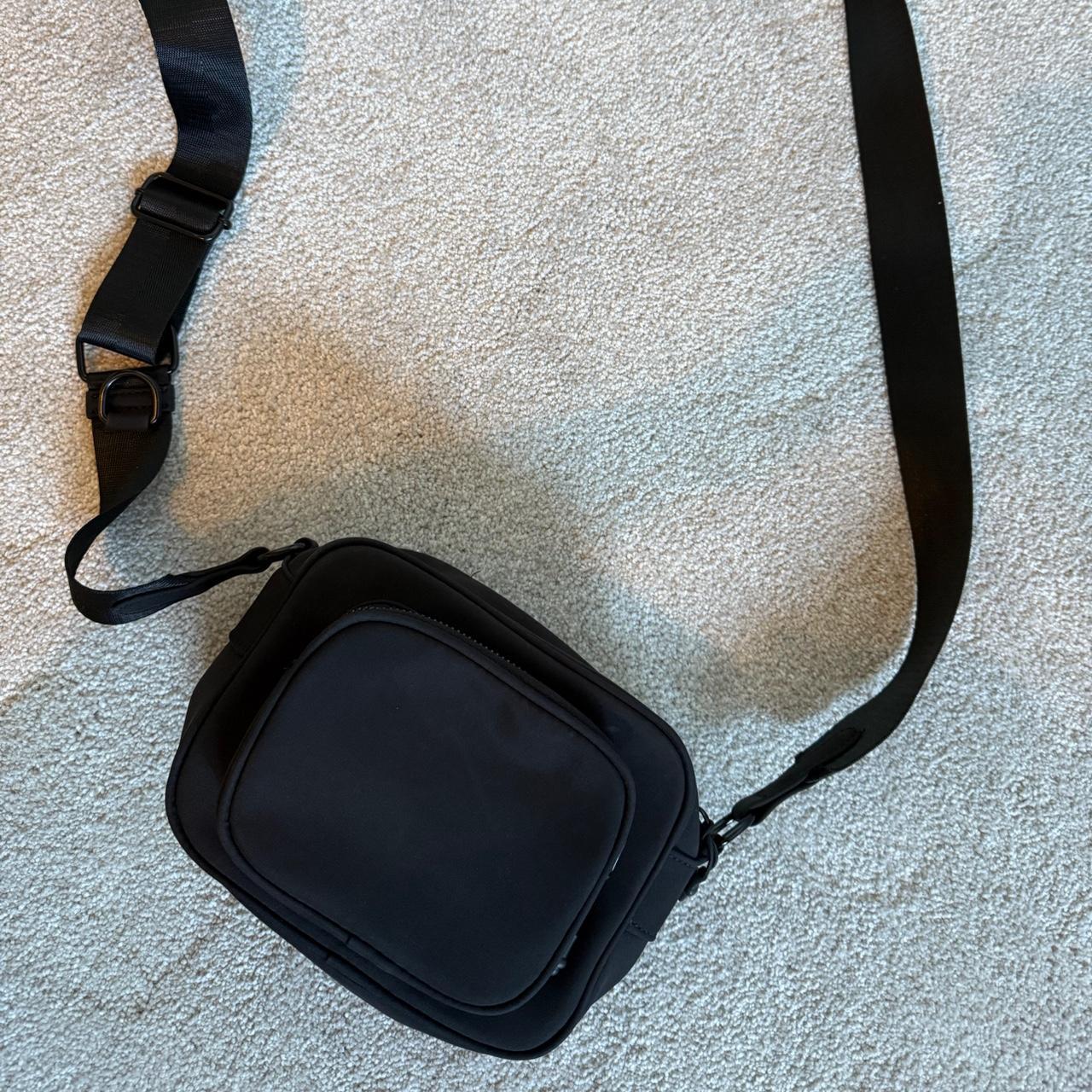 item listed by tanyagiorgettii