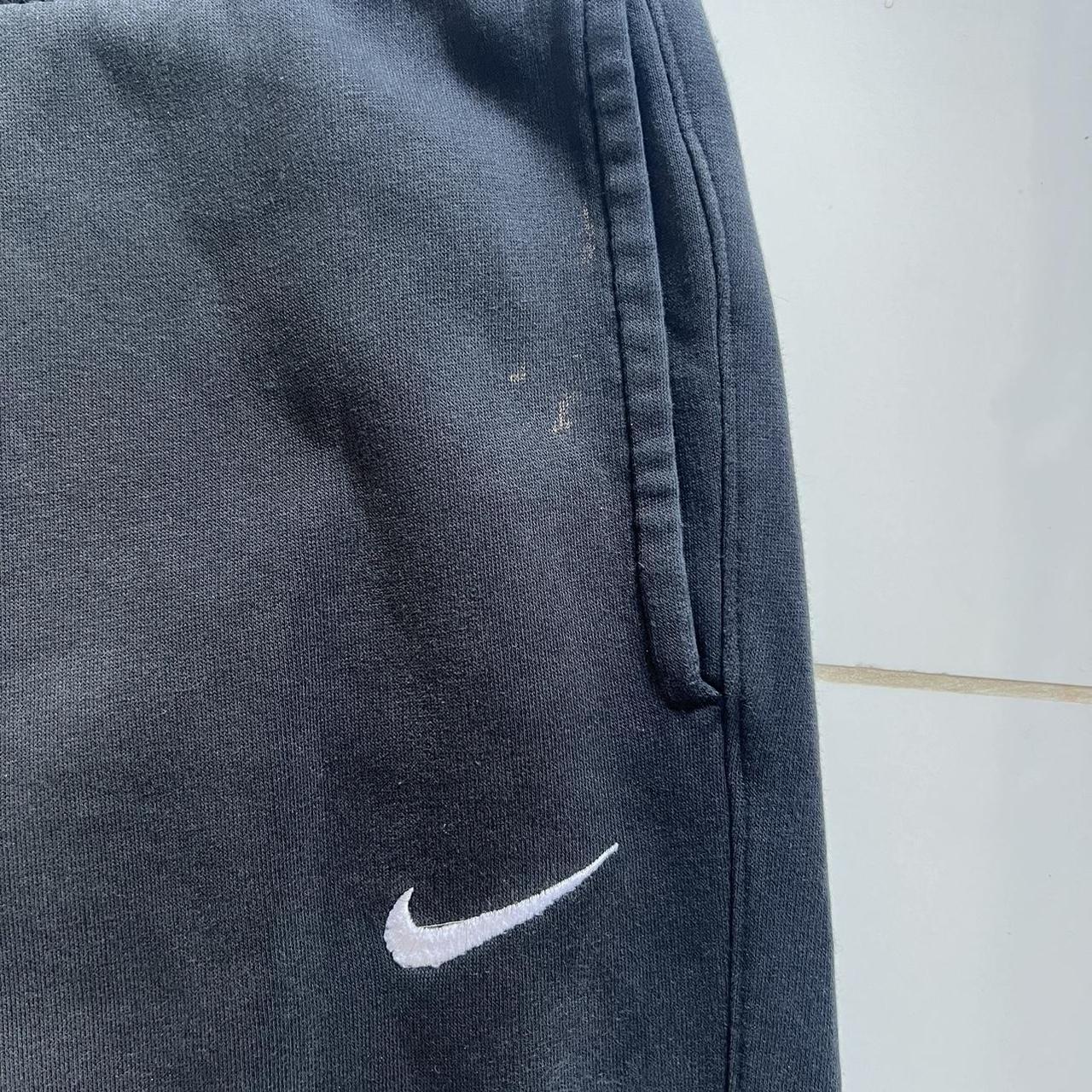 mens grey nike cuffed joggers