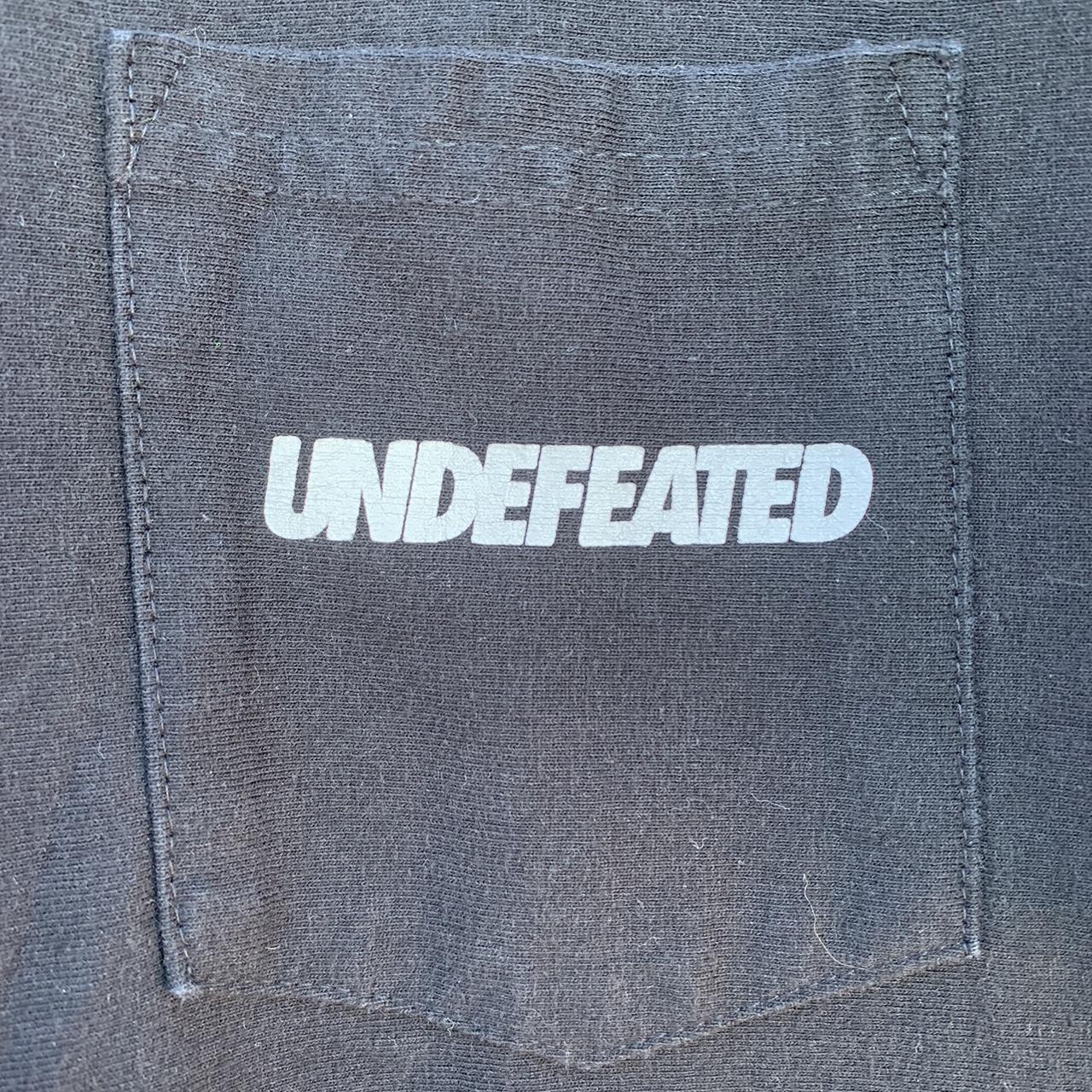 Undefeated Men's Black T-shirt (4)