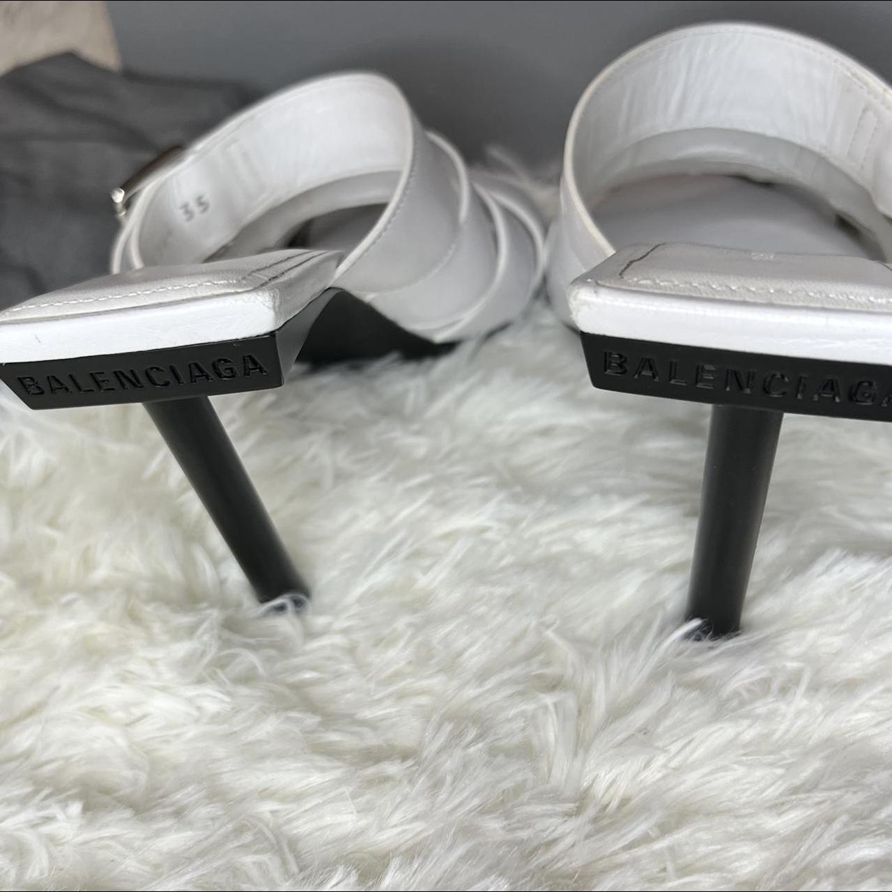 Balenciaga hot sale white mules