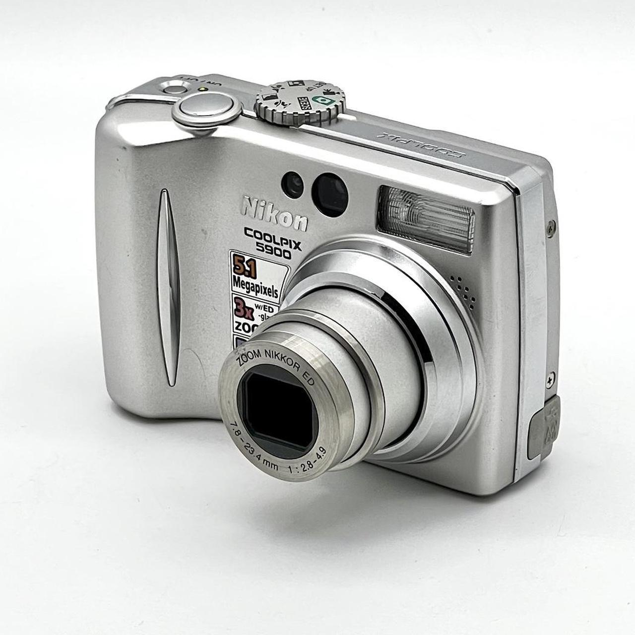 Nikon Coolpix Digital Camera , This stylish camera