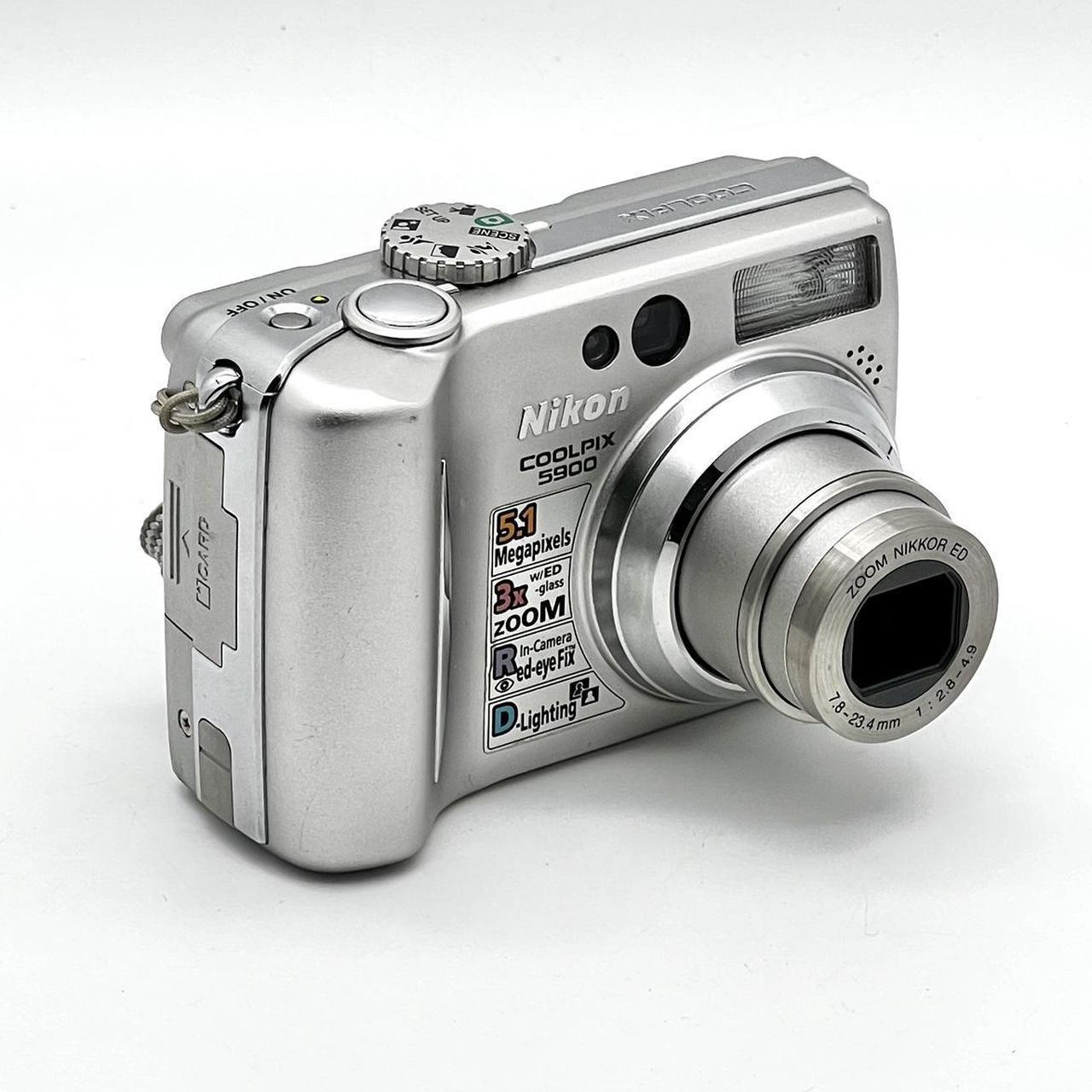 Nikon Coolpix Digital Camera , This stylish camera