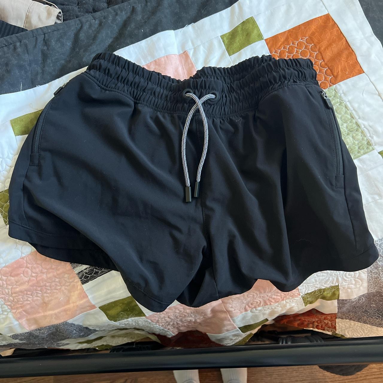 athleta shorts kids XL so fit like an xs - Depop