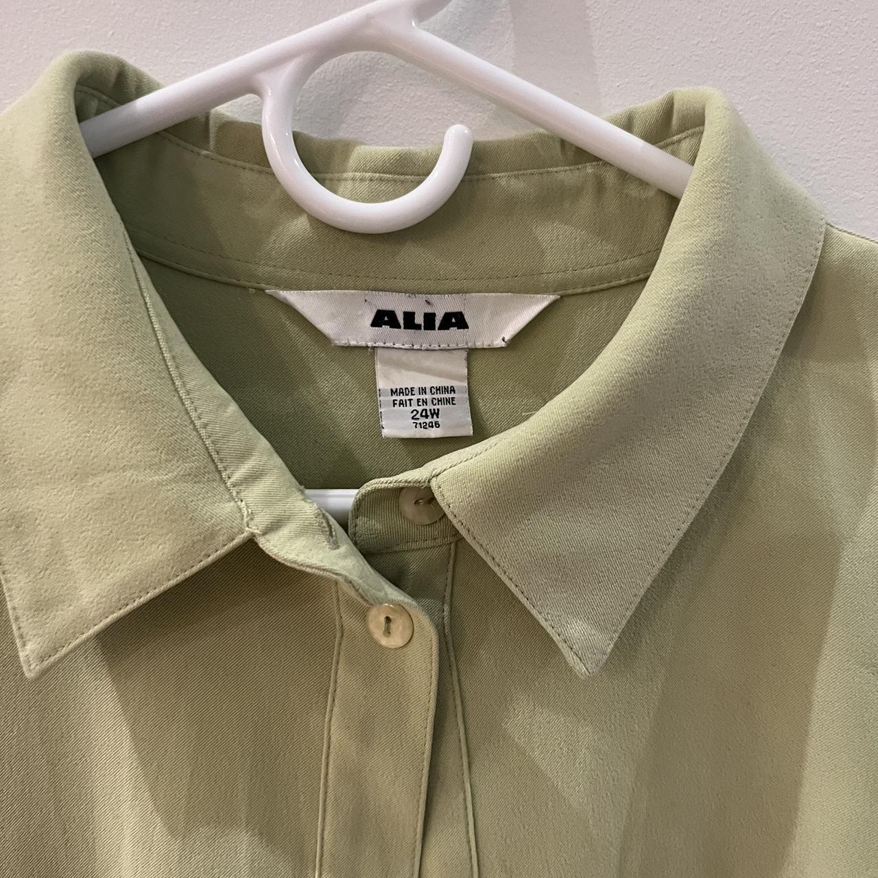 Alia Women's Green Shirt (2)