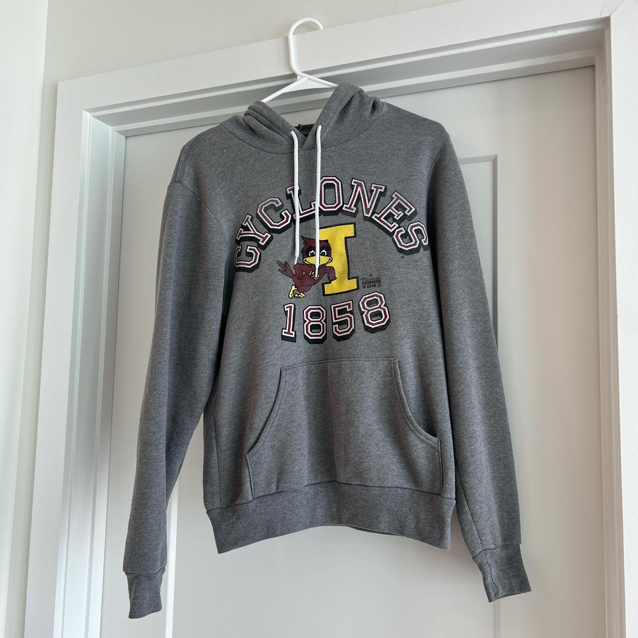 item listed by mariahghanson