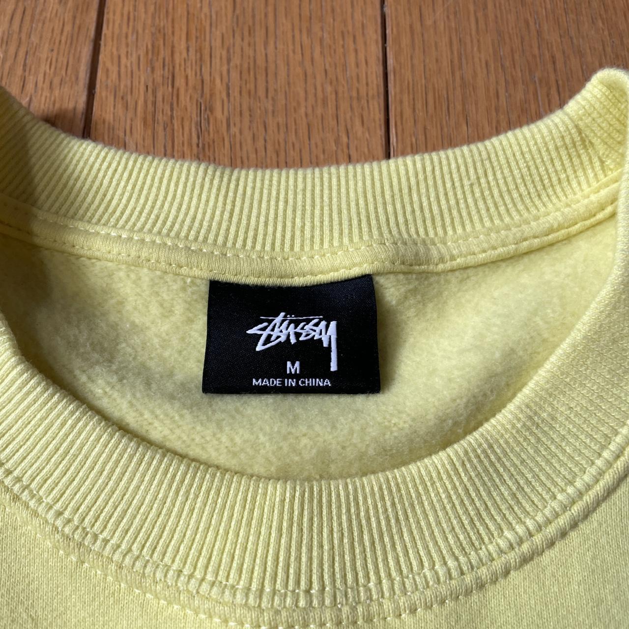 Stüssy Men's Yellow Sweatshirt | Depop