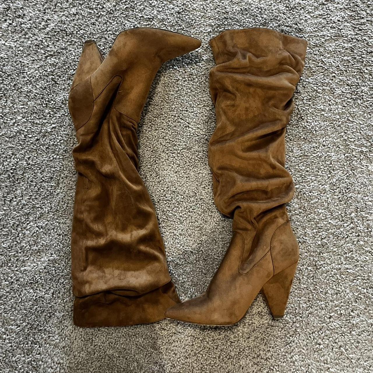 item listed by emilyekf20