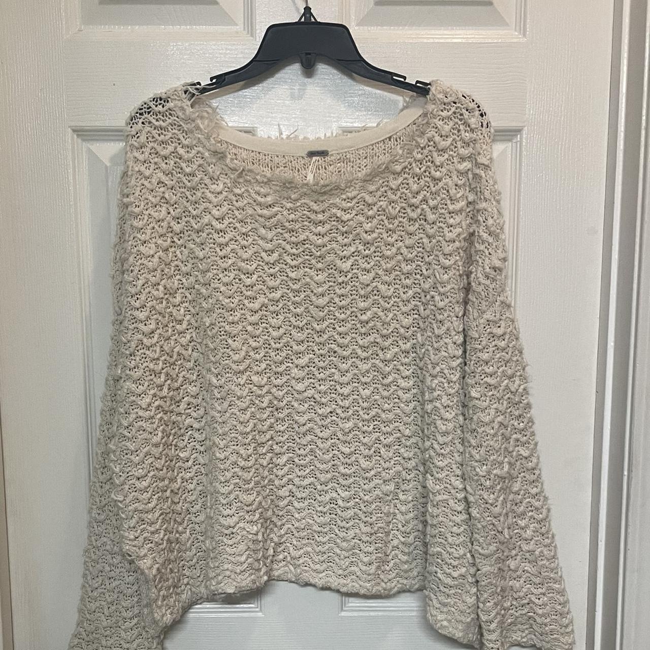 Free People Oversized Knitted Sweater Chunky Bell... - Depop