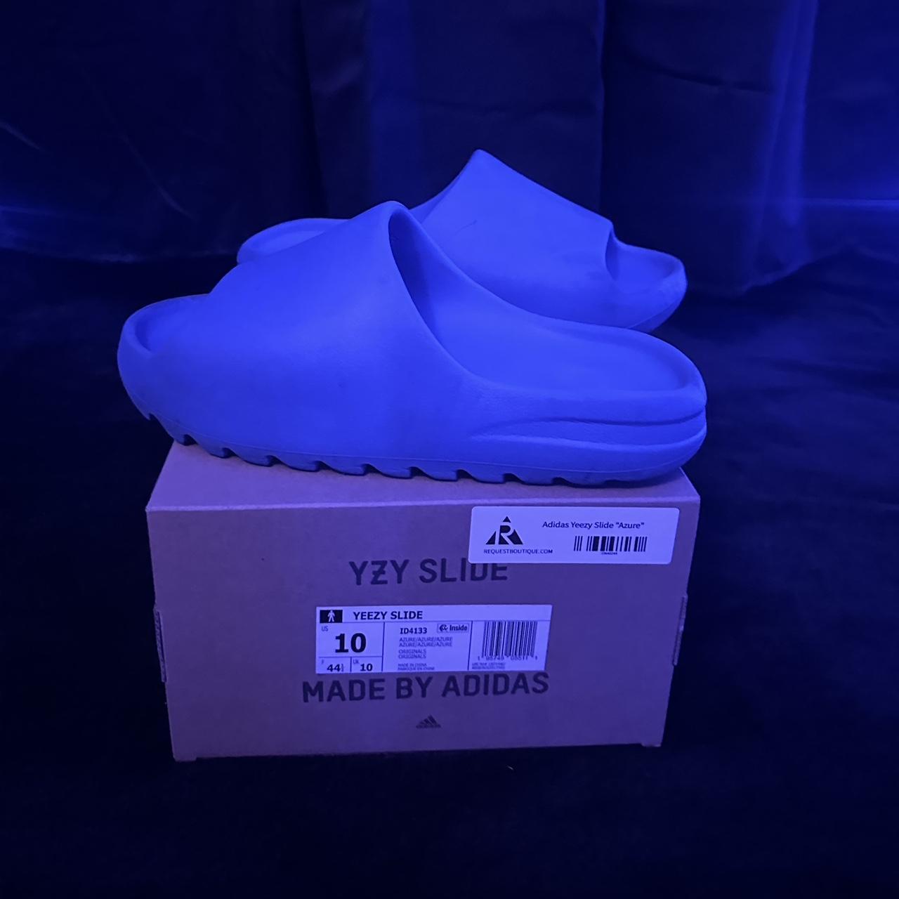 Yeezy Slide Azure Size 10 Used/like new CHRISTMAS... - Depop