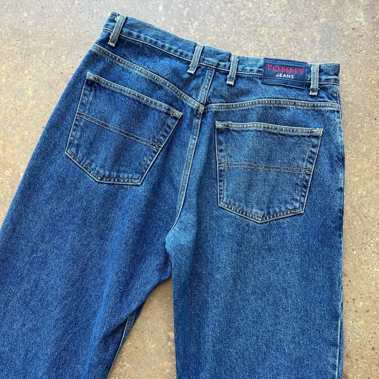 Tommy Hilfiger Men's Navy and Blue Jeans | Depop