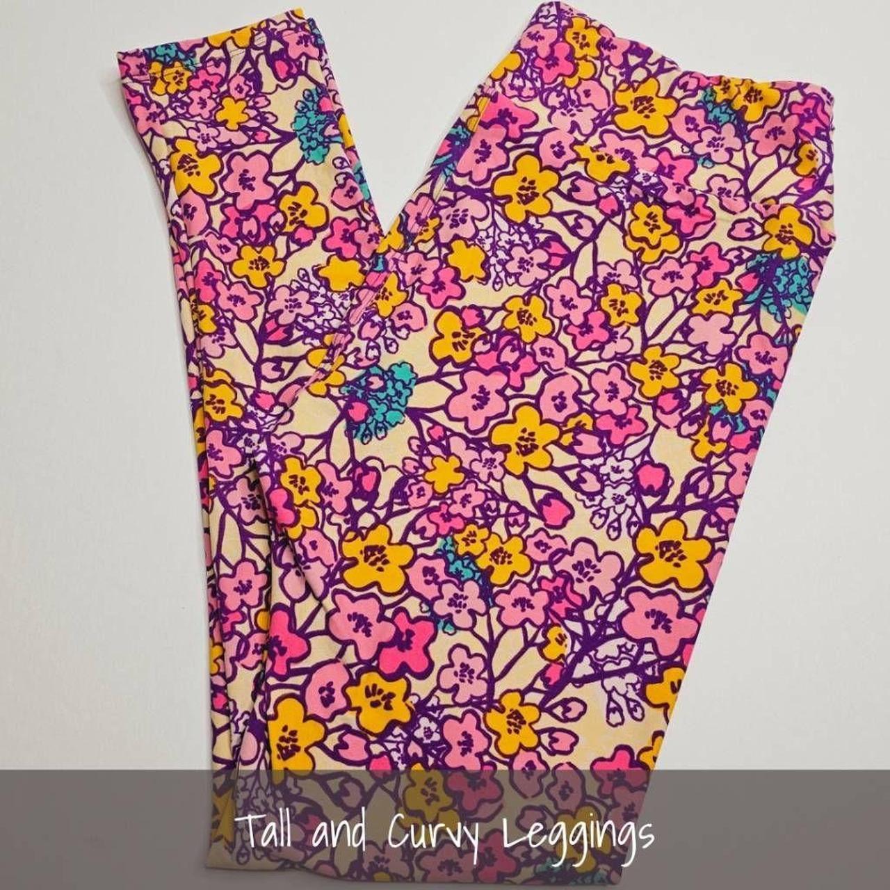 LULAROE leggings (TALL & CURVY) someone gifted me - Depop