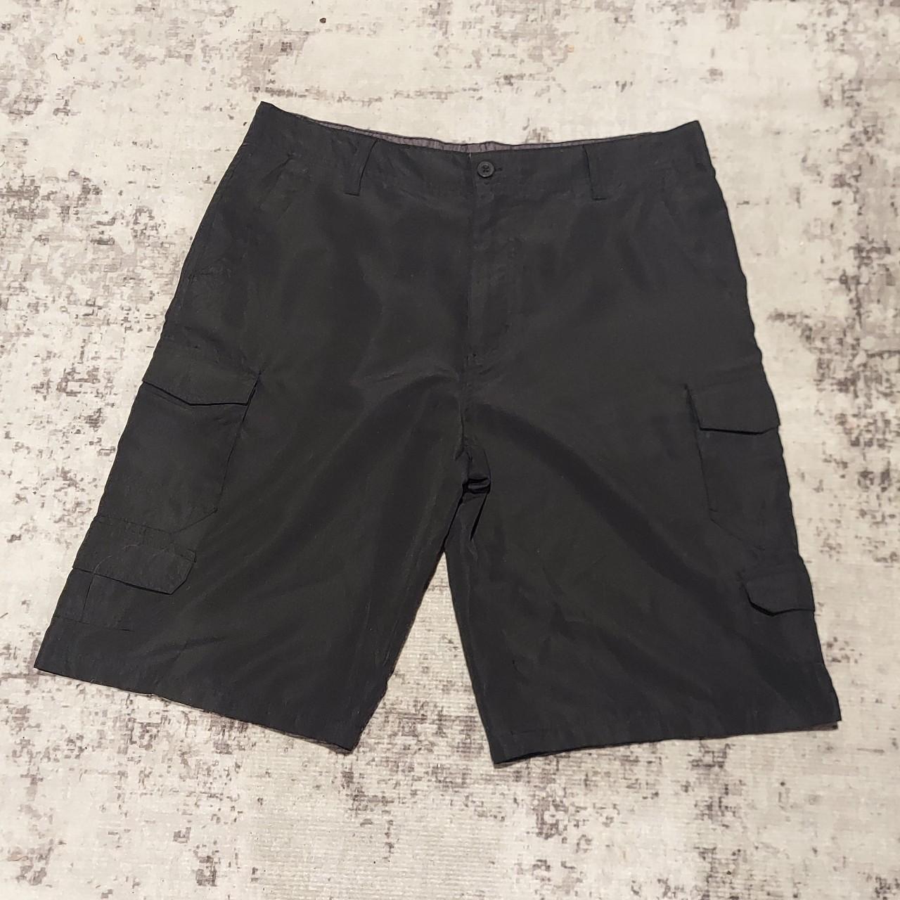 Airwalk shorts Light weight side pockets excellent... - Depop