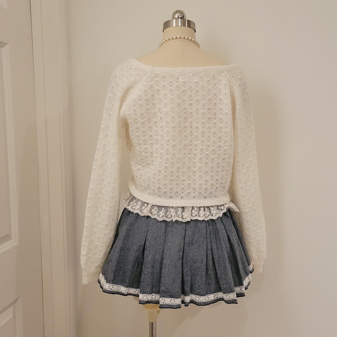 ♡liz lisa chambray pleated sukapan skirt with built | Depop