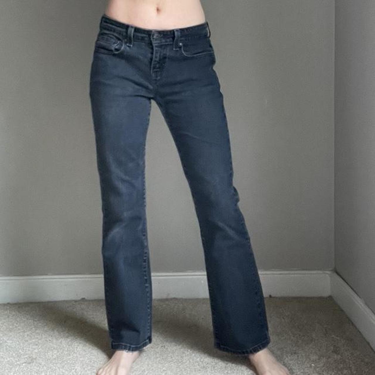 Cute vintage Levi’s jeans 💙low rise 💙black 💙515... - Depop