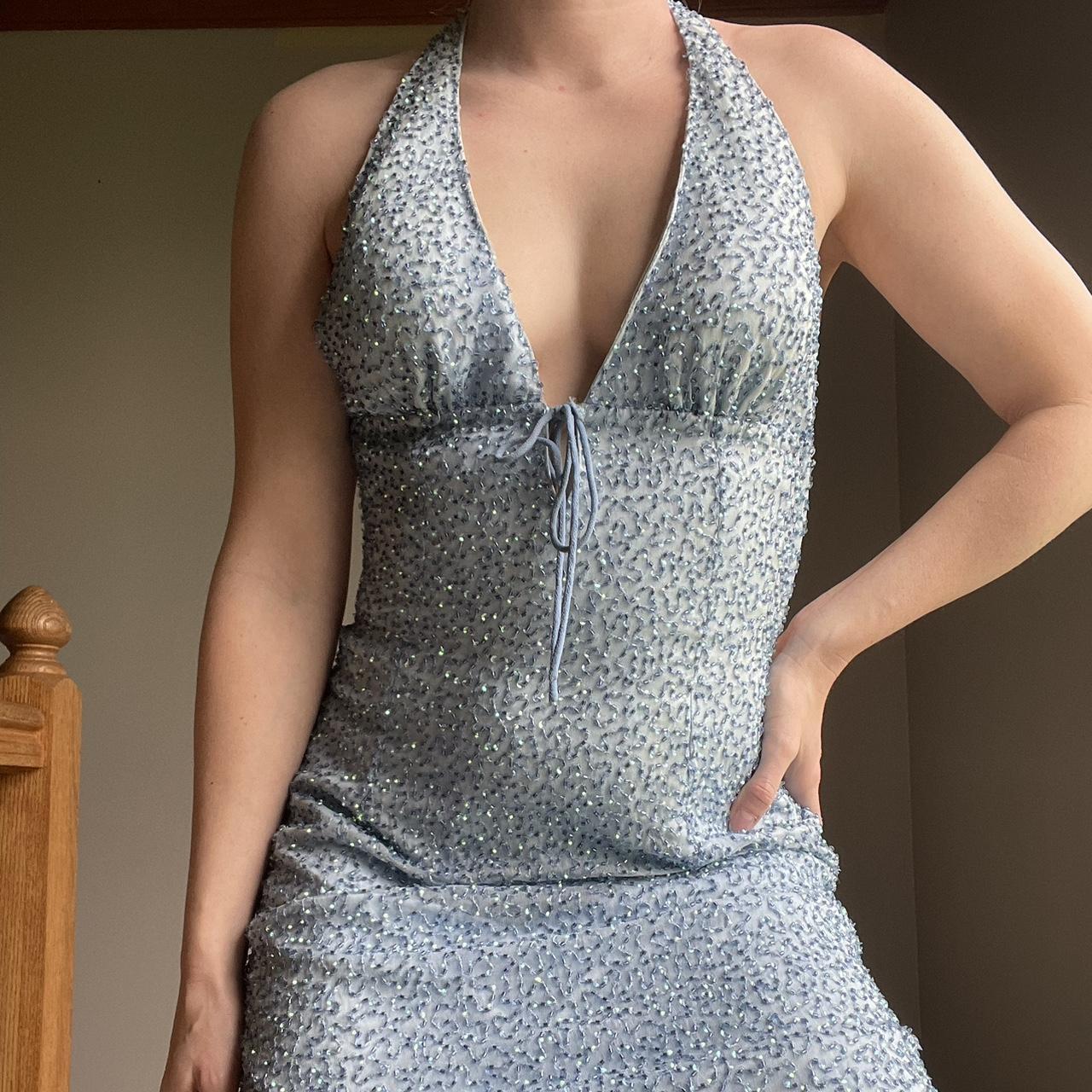 item listed by ahlivia