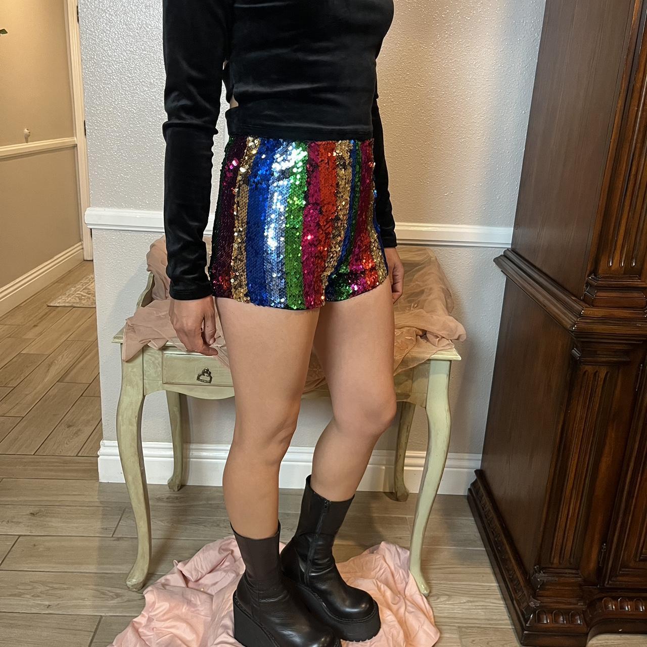 Forever 21 2024 sequin shorts