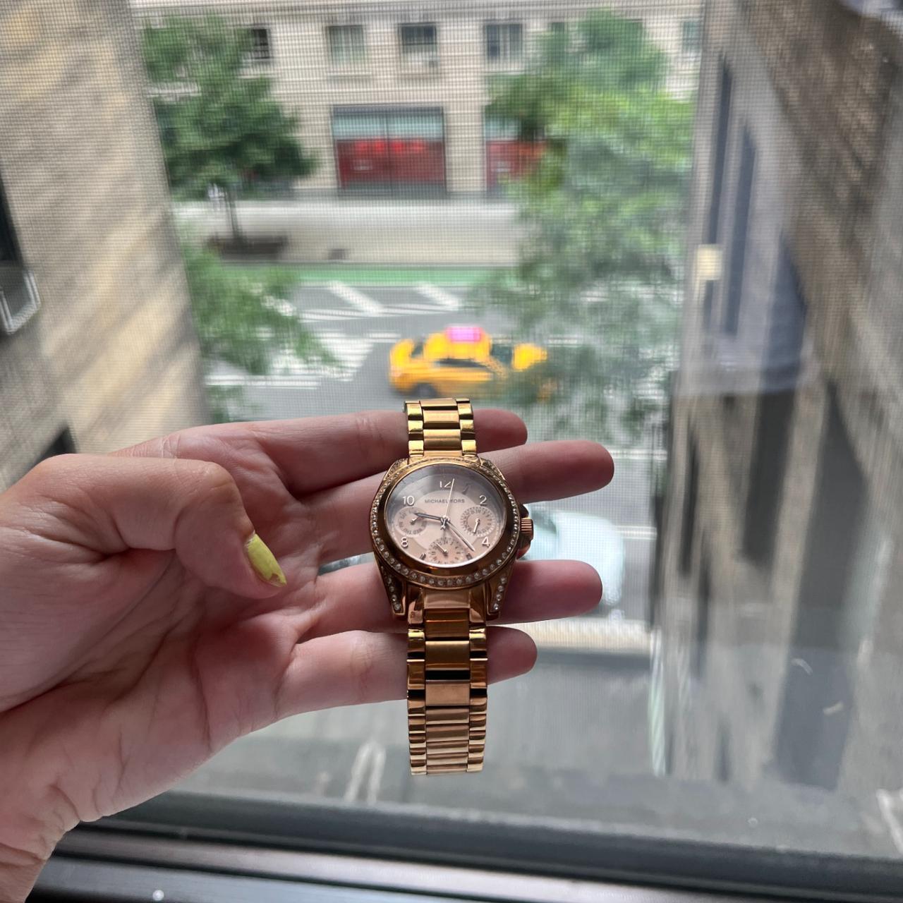 Michael kors mini blair rose gold hotsell