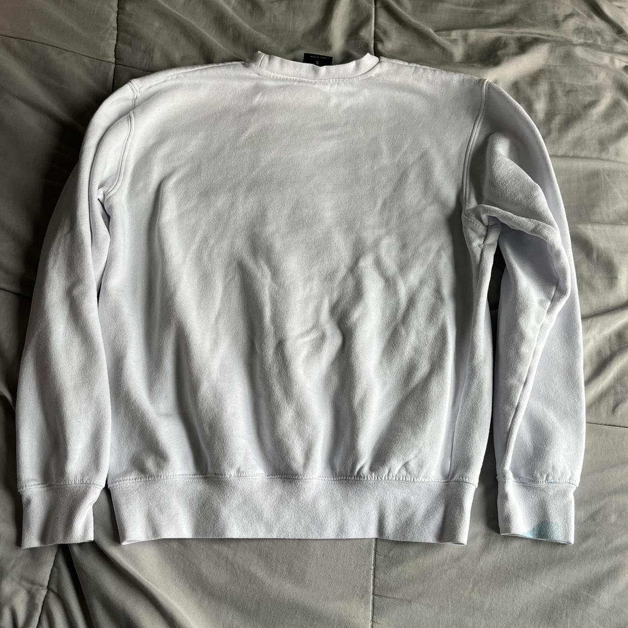 Colosseum Men's White and Navy Sweatshirt (2)