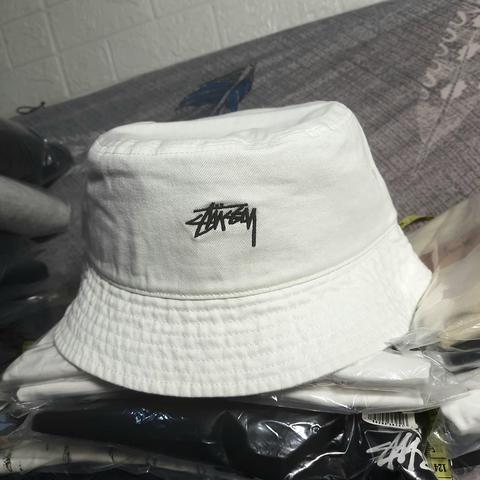 【ヘイリービーバー着用】STUSSY ハット ヘイリービーバー着用】STUSSY ハット 帽子