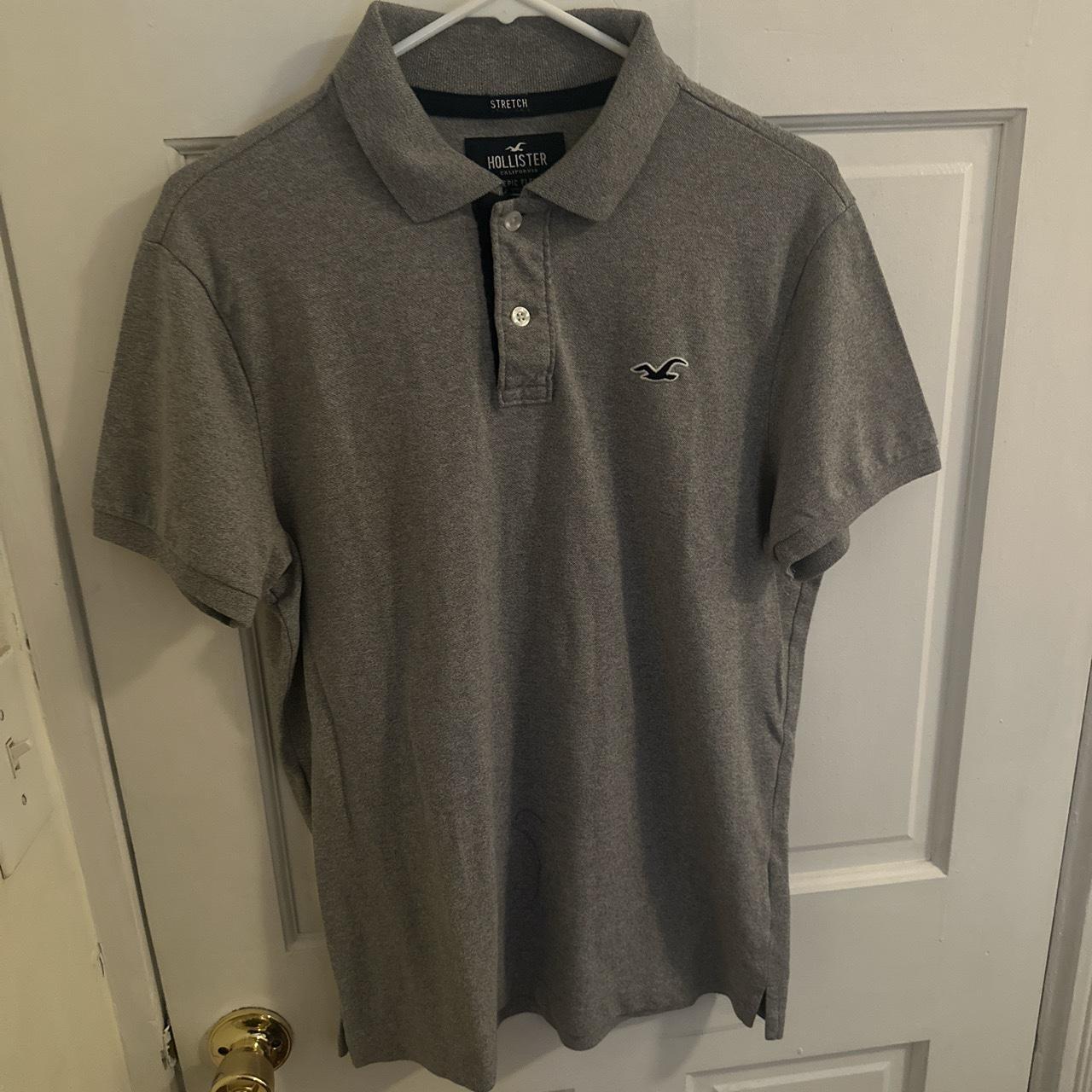 Hollister polo size L - Depop