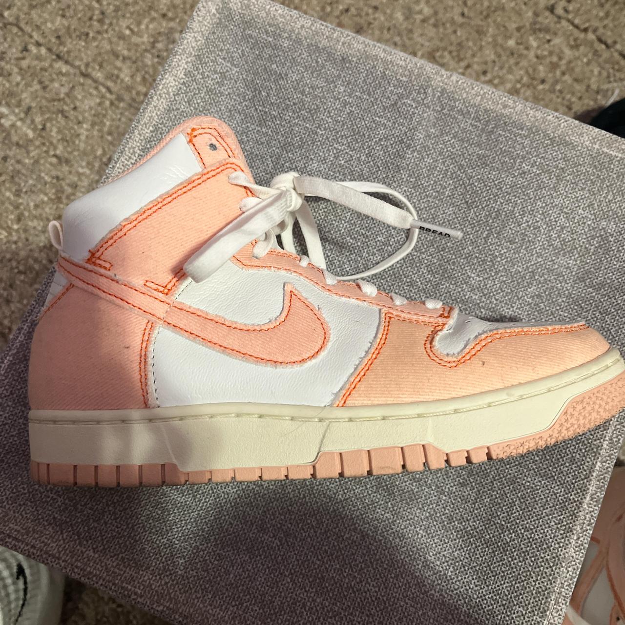 dunk high peach