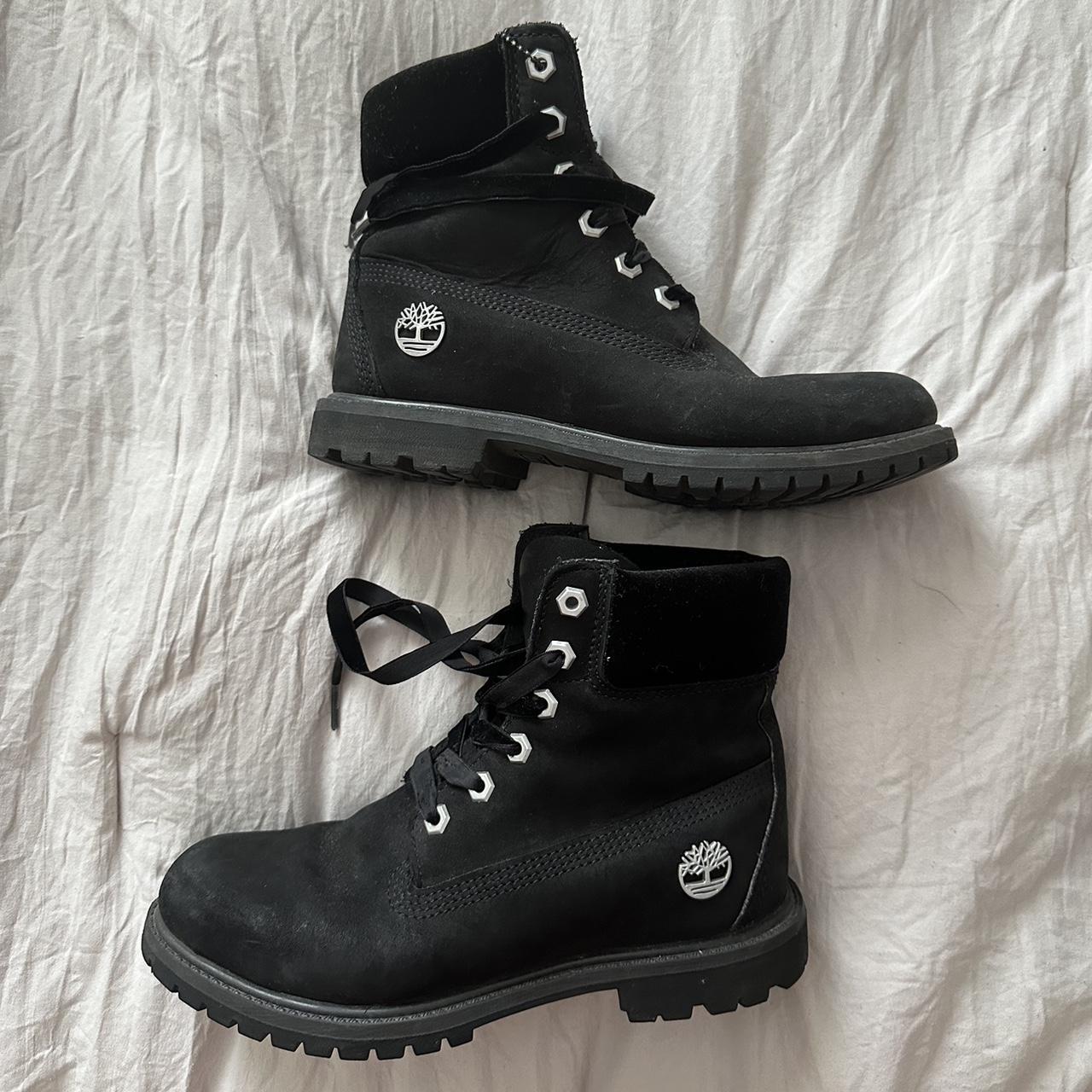 black timberlands 7.5