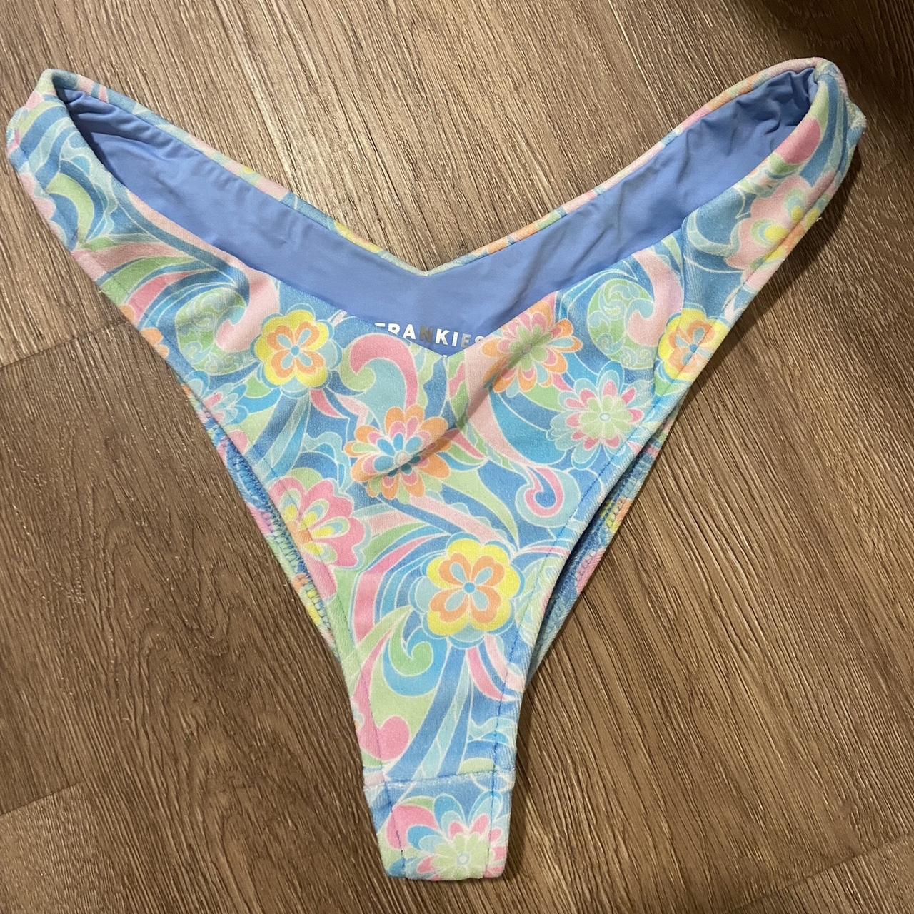 FRANKIES BIKINIS Bottoms Size M Never worn Terry... Depop