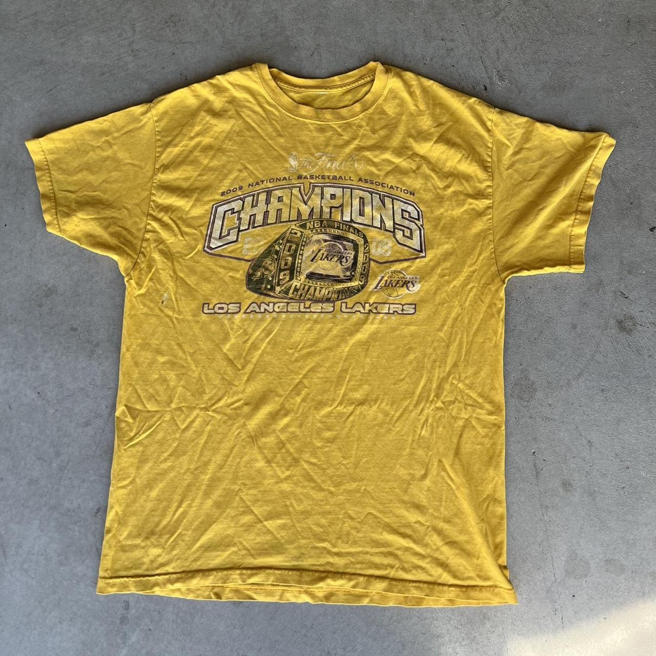 Vintage 80s Los Angeles LA Lakers T-shirt L Champion NBA