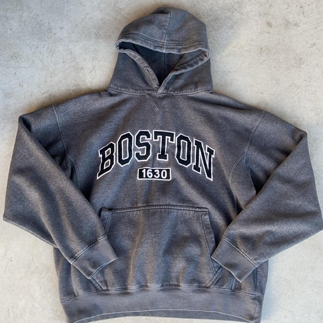 Vintage Boston College Hoodie Size L Fits like a M... - Depop