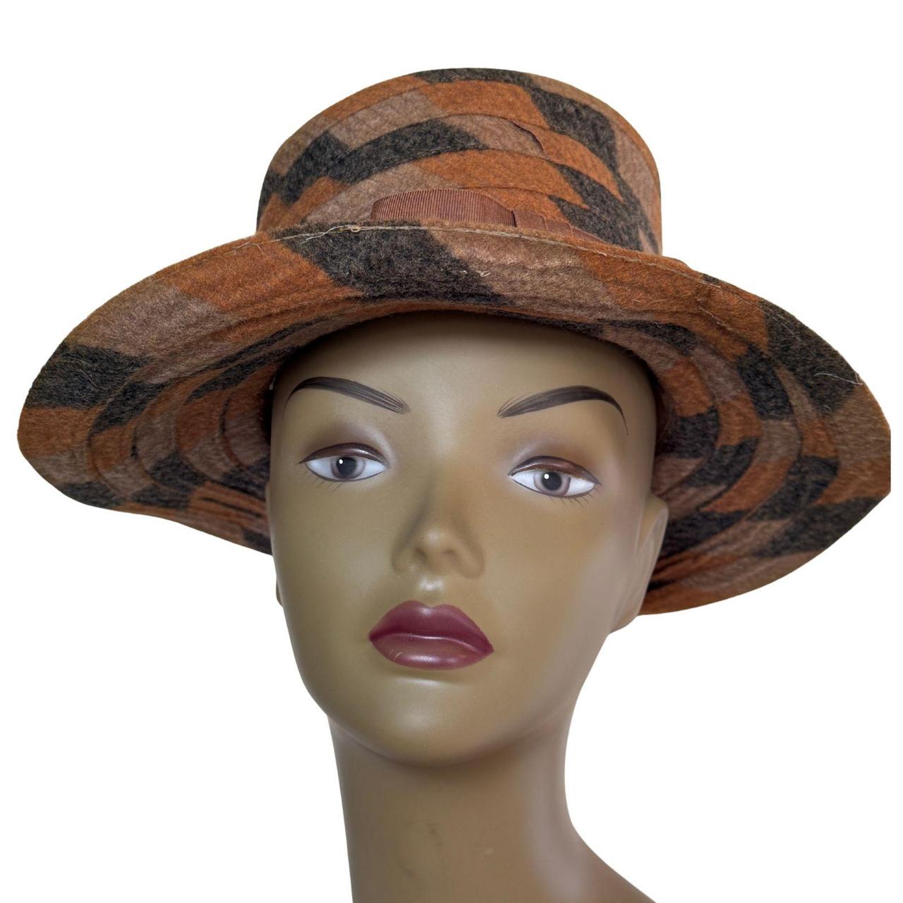 Source Unknown Women's Bucket hats - Brown/Grey –… - image 1