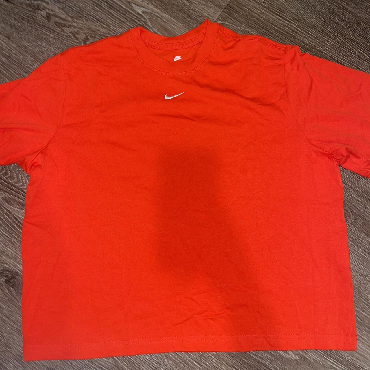 womens nike red shirt