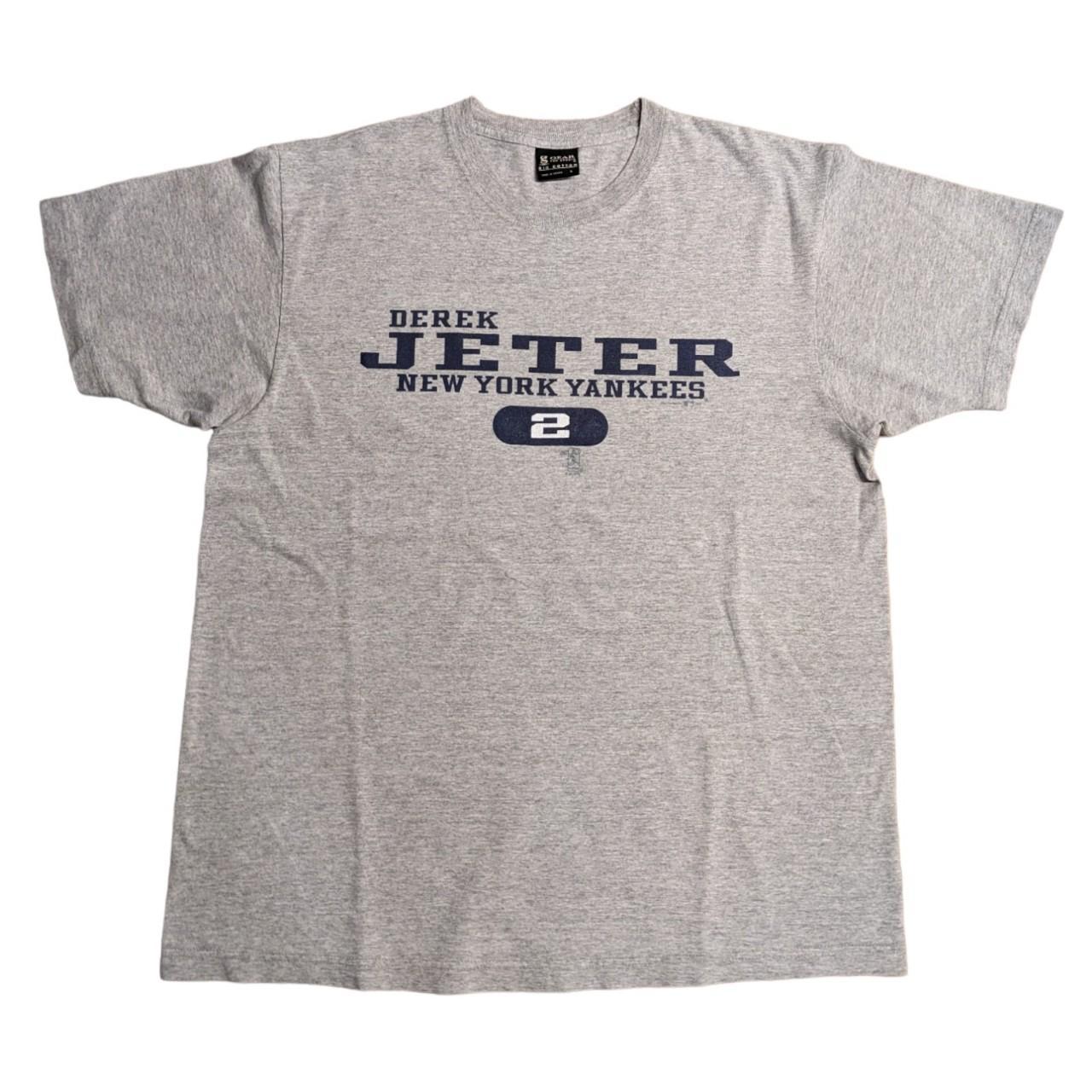 New York Yankees Derek Jeter T-shirt Size small. - Depop