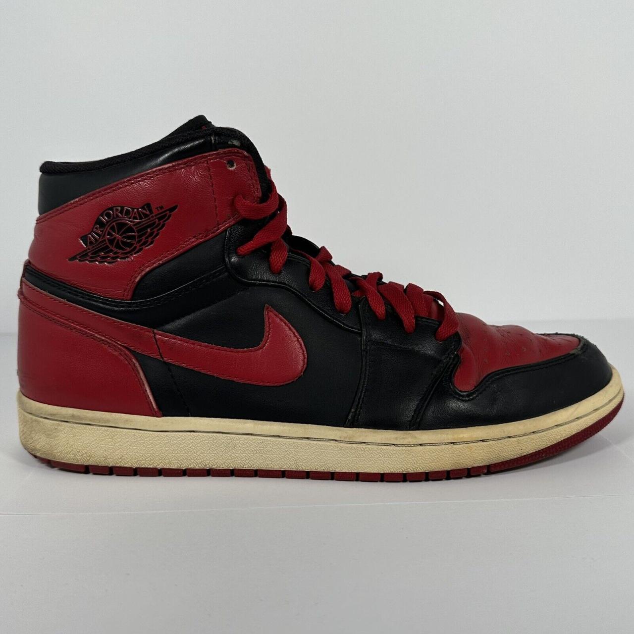 Air Jordan 1 Retro High Bred Size 11 DMP Chicago... - Depop