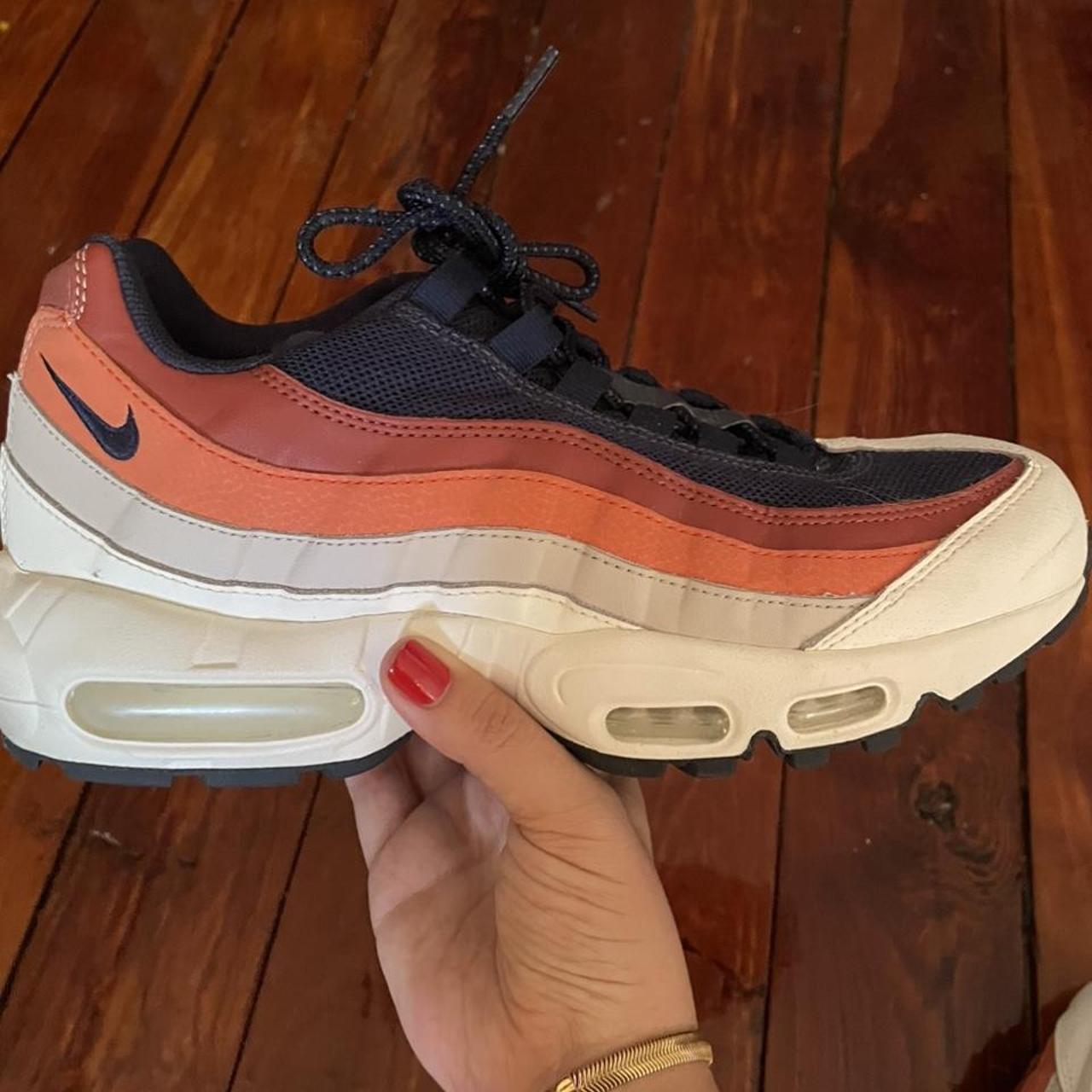 Nike women's air outlet max 95 leather trainers