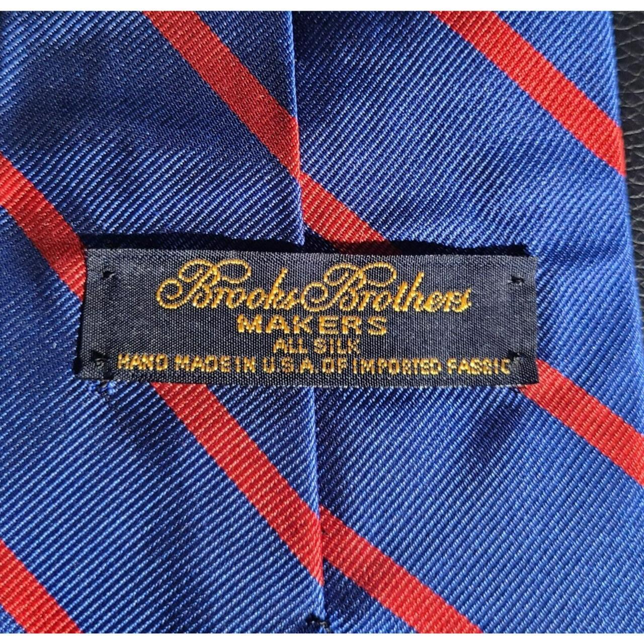 * All measurements are approximate *** Excellent... Depop